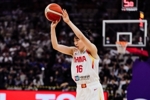 不够准！罗欣棫20分钟8中3拿到8分7板 三分7中2
